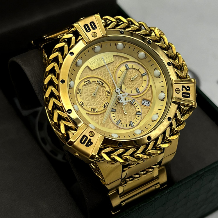 ساعت اینویکتا دور زنجیری