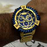 اینویکتا زنجیری آبی