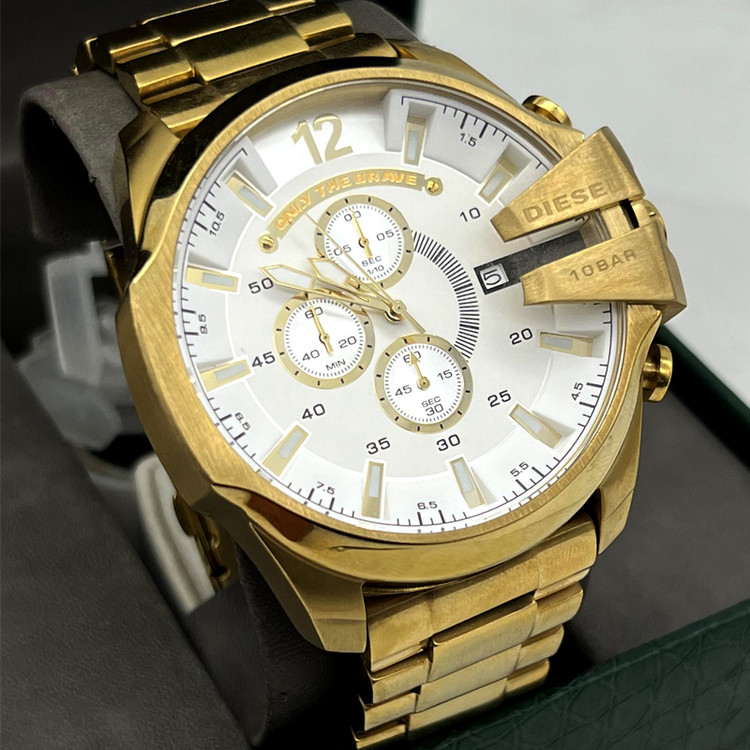ساعت دیزل شاخدار طلایی صفحه سفید