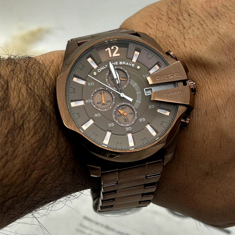 ساعت دیزل سه موتوره رزگلد