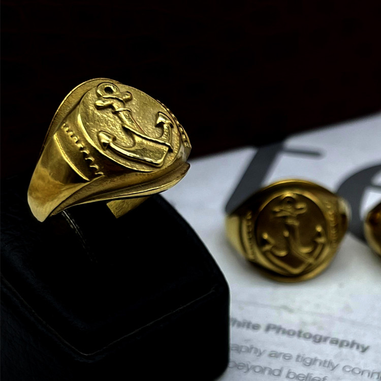 انگشتر لنگر مشابه طلا