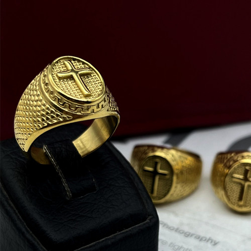 انگشتر صلیب مردانه