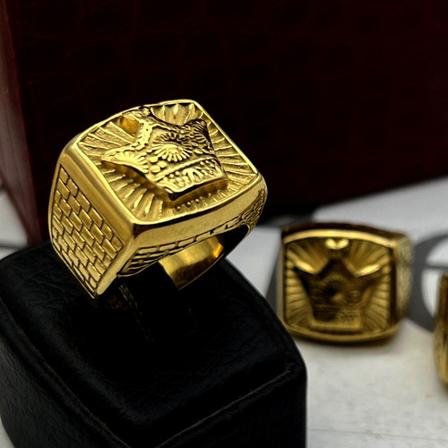 انگشتر تاج مردانه