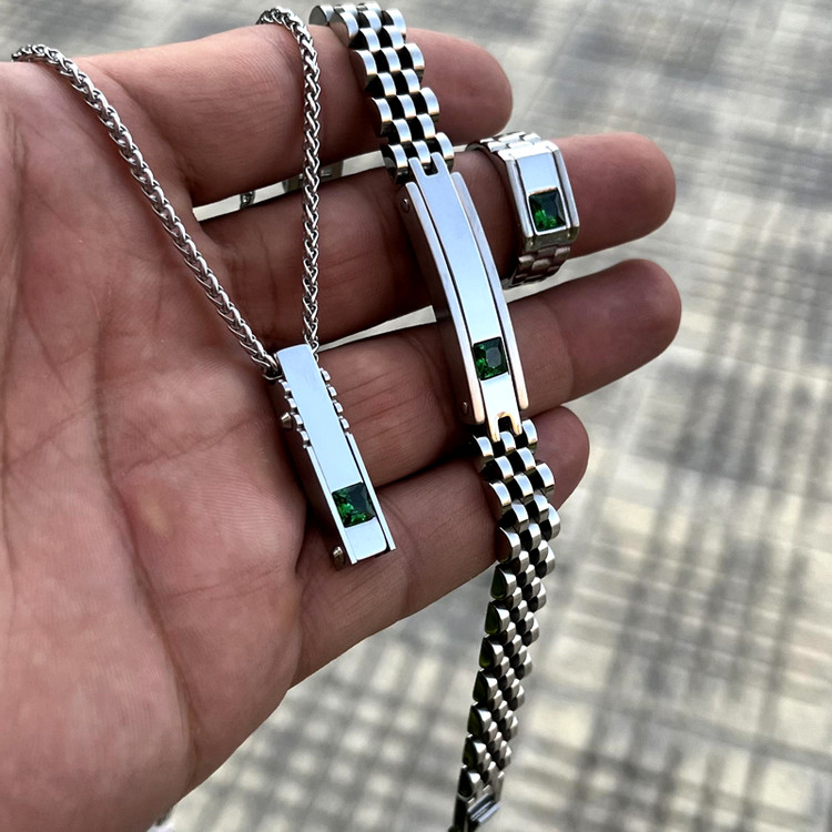 ست زیورآلات مردانه رولکسی استیل (نقرهای) با نگین سبز زمردی